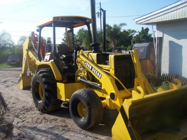 John Deere 410D Parts | Southern Tractor