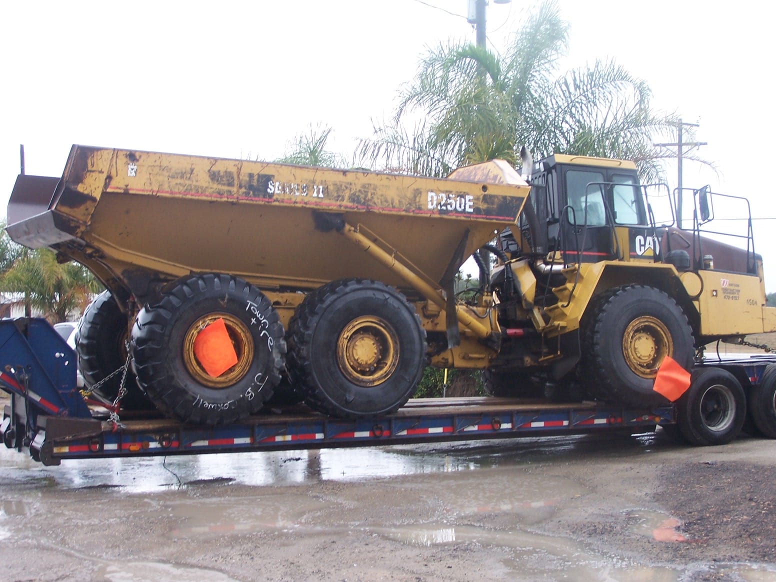 Caterpillar D250E II Parts | Southern Tractor