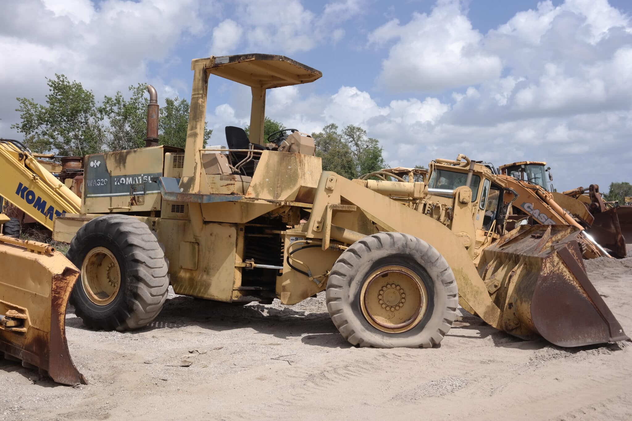 Komatsu Limited visual data 2