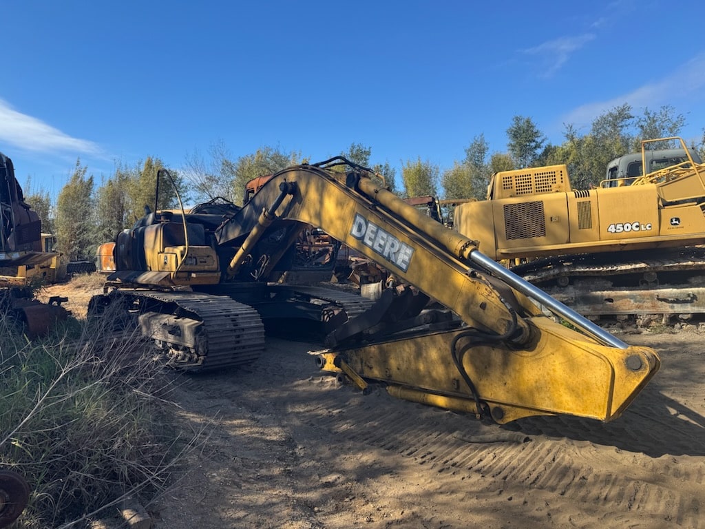 John Deere 200CLC parts