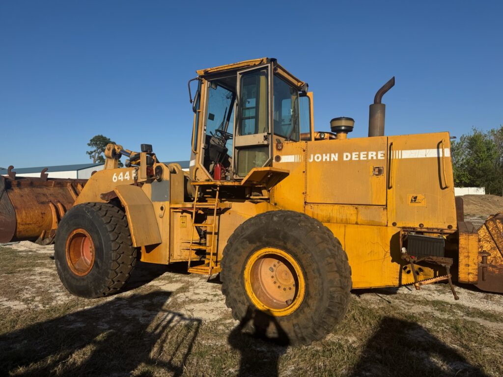 John Deere 644E parts