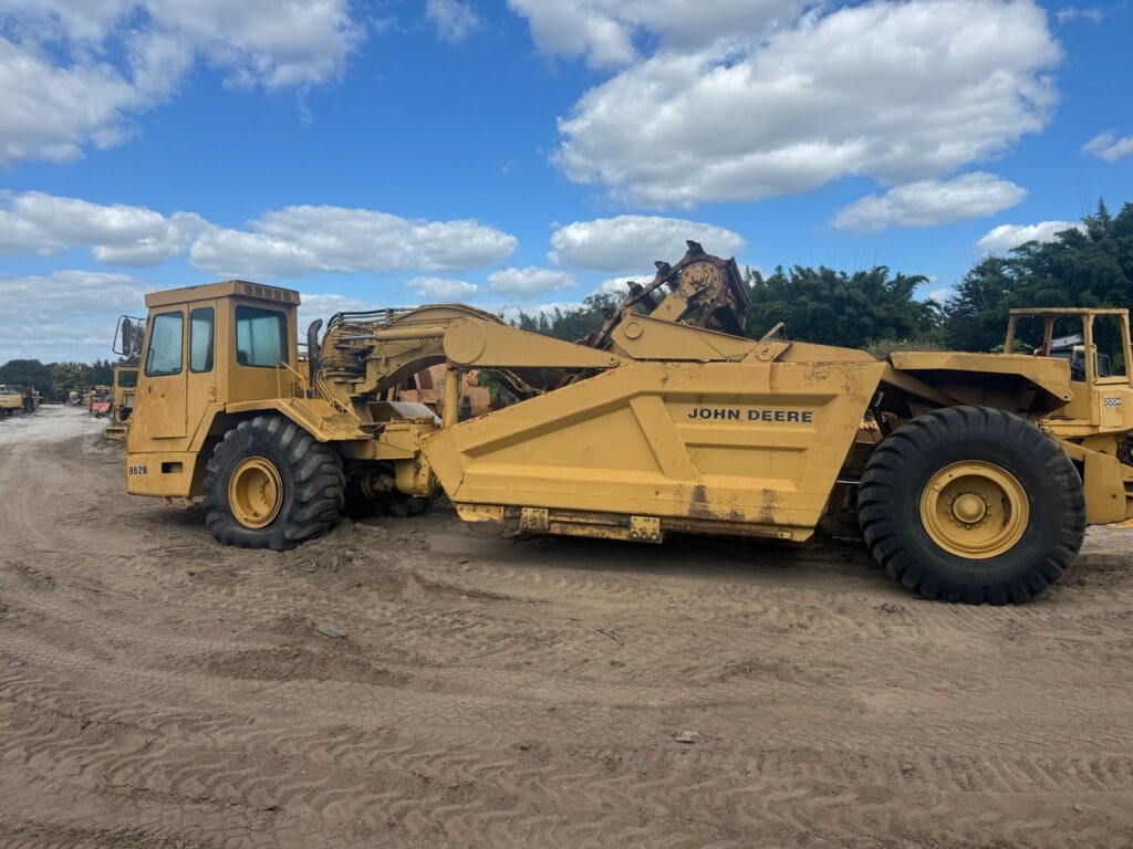 John Deere 862B Parts