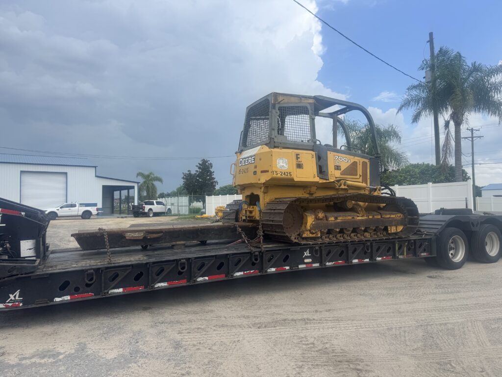 John Deere 700J parts
