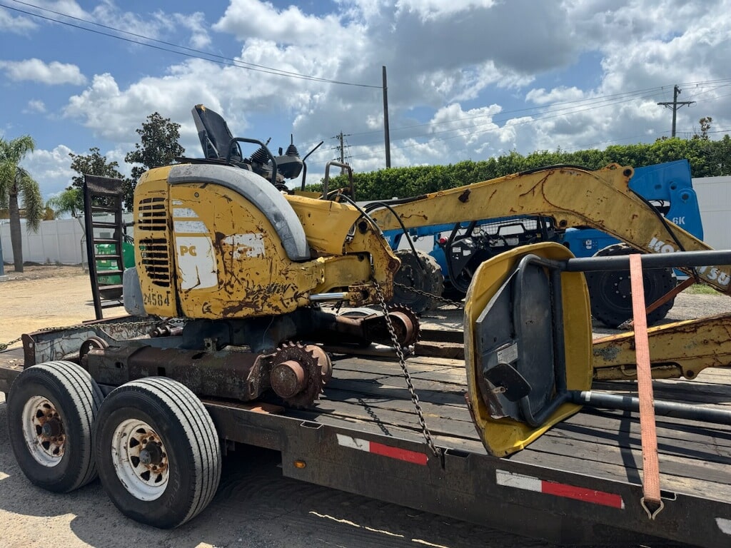 Komatsu PC35MR-2 parts